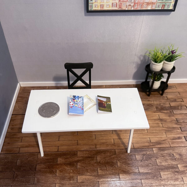 1:12 Scale Miniature Table – ELENTS - Image 5