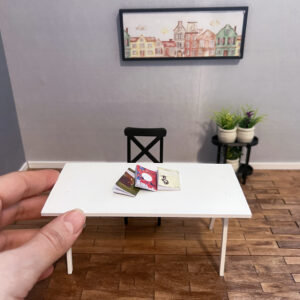 1:12-Scale-Miniature-Table – ELENTS